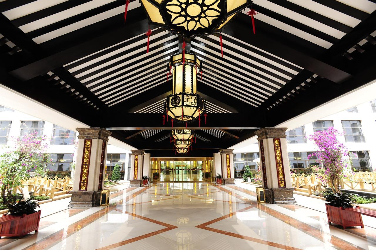 Yinruilin International Hotel Kunming Extérieur photo