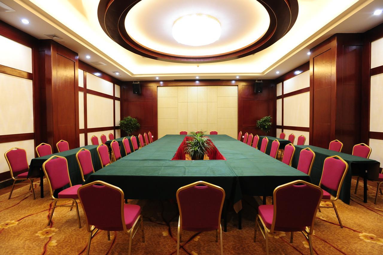 Yinruilin International Hotel Kunming Extérieur photo
