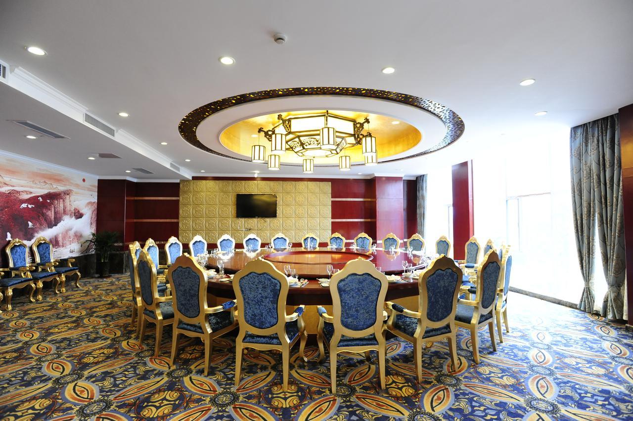 Yinruilin International Hotel Kunming Extérieur photo