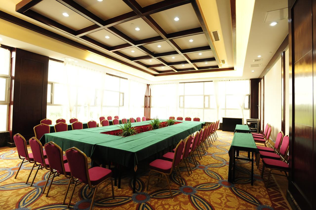 Yinruilin International Hotel Kunming Extérieur photo