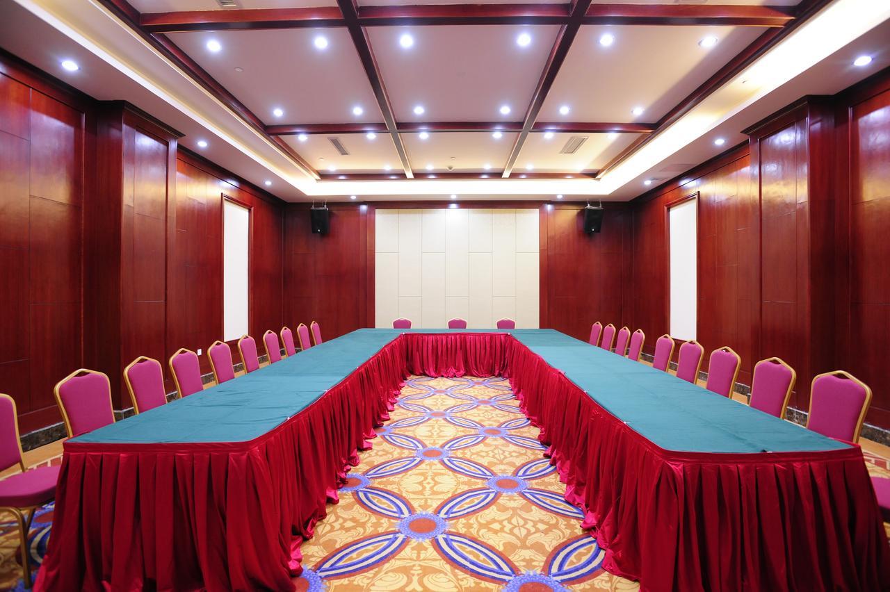 Yinruilin International Hotel Kunming Extérieur photo