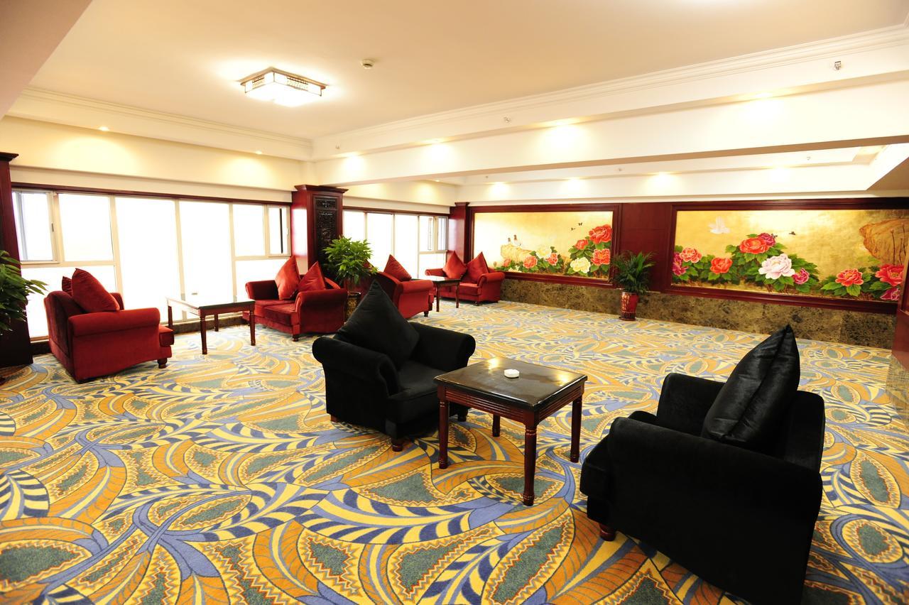 Yinruilin International Hotel Kunming Extérieur photo