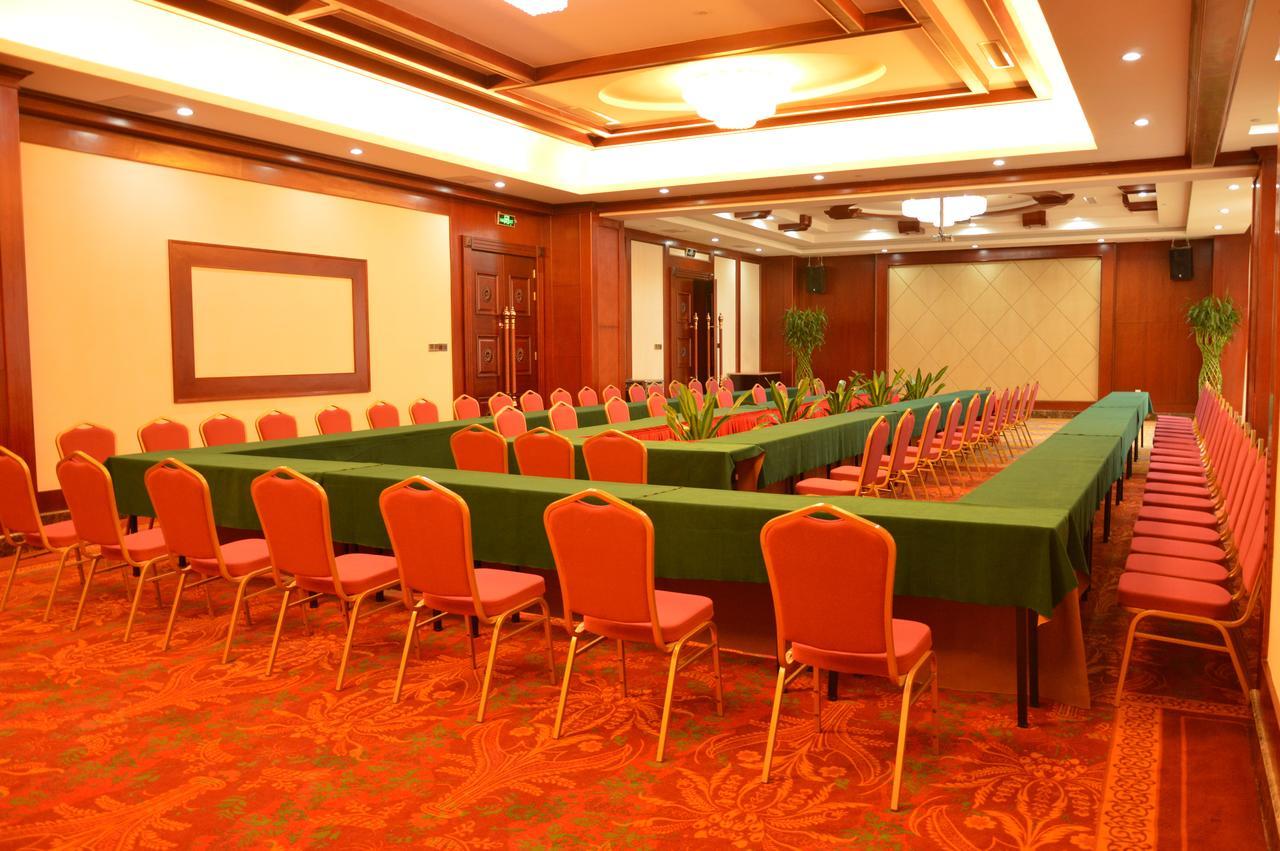 Yinruilin International Hotel Kunming Extérieur photo